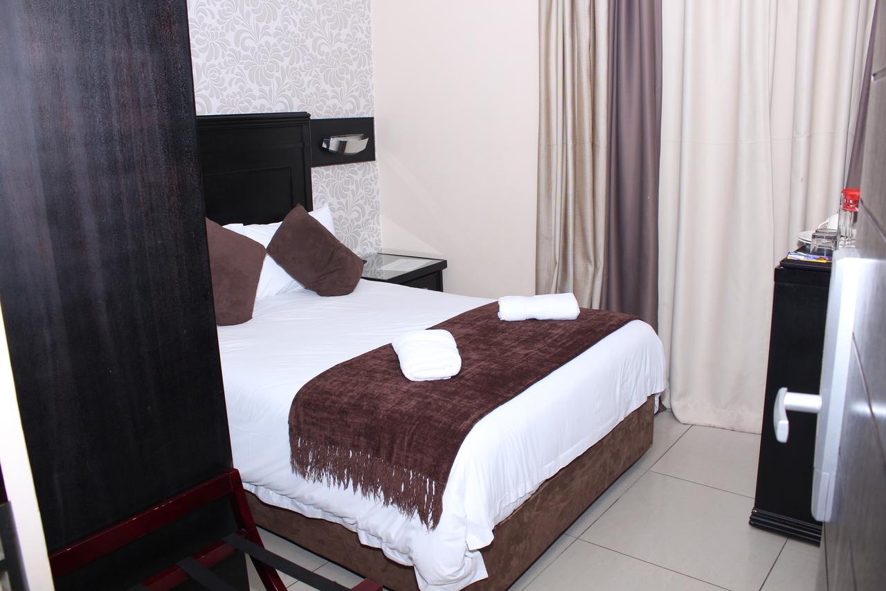 Hotel Galaxy Tower Johannesbourg Extérieur photo